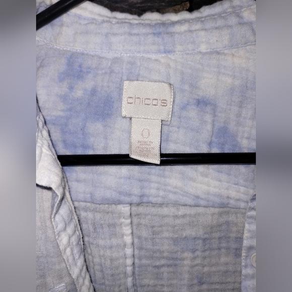 Chicos Blue Tie-Dye Button-Up Shirt Great Condition - Picture 2 of 7